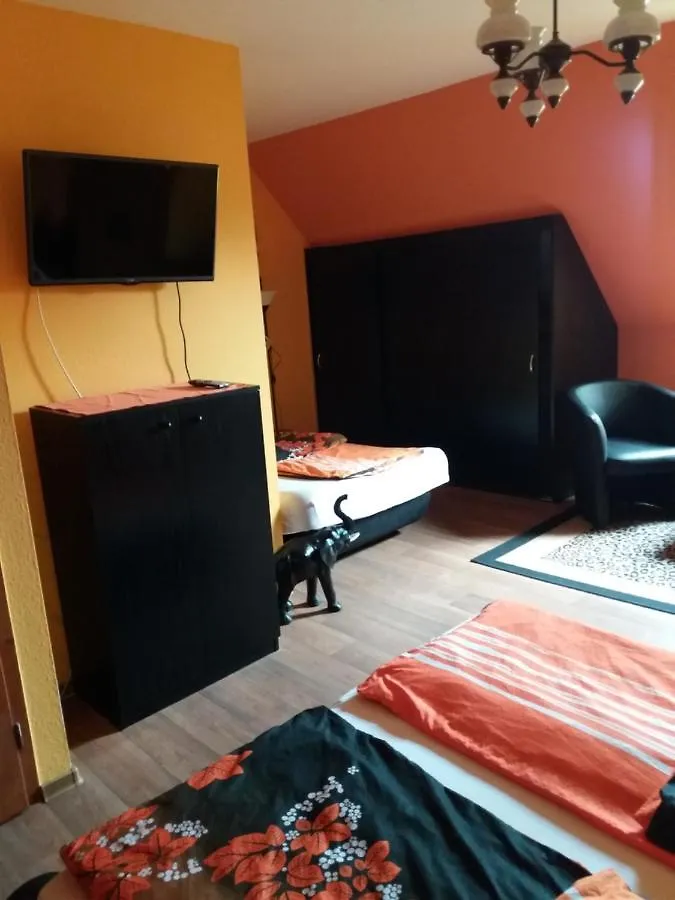 Bora Vendeghaz Apartment Eger