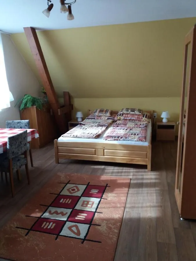 Bora Vendeghaz Apartment Eger Hungary